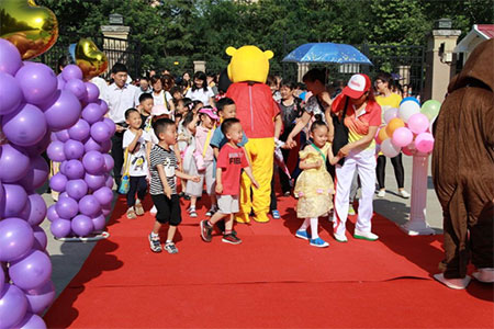 2018年濟(jì)南市歷下區(qū)大風(fēng)車紫御東郡幼兒園六一游園會(huì)